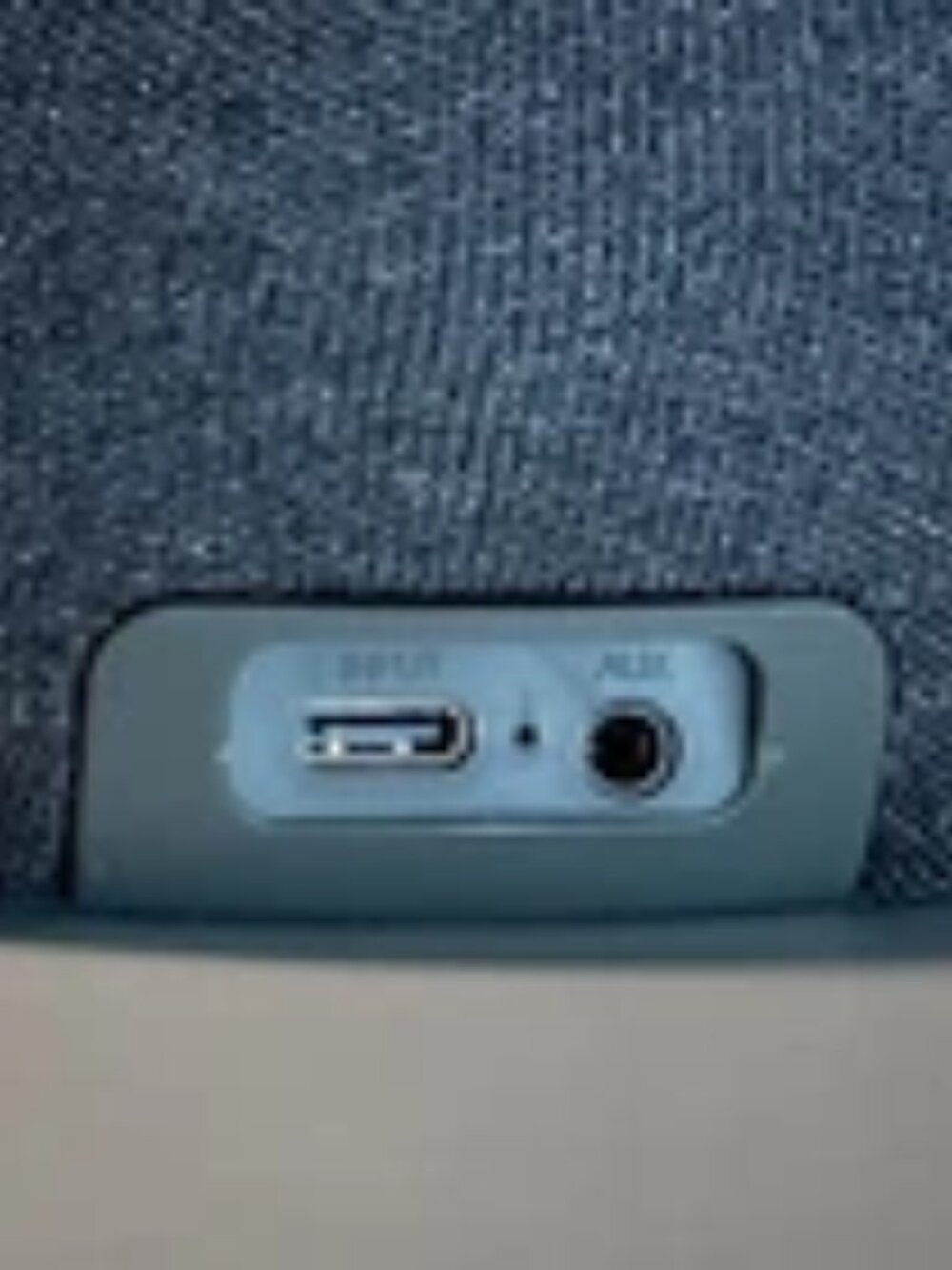 Mercedes Benz Bamboo Fabric Bluetooth Speaker. New in Box - Picture 5 of 6